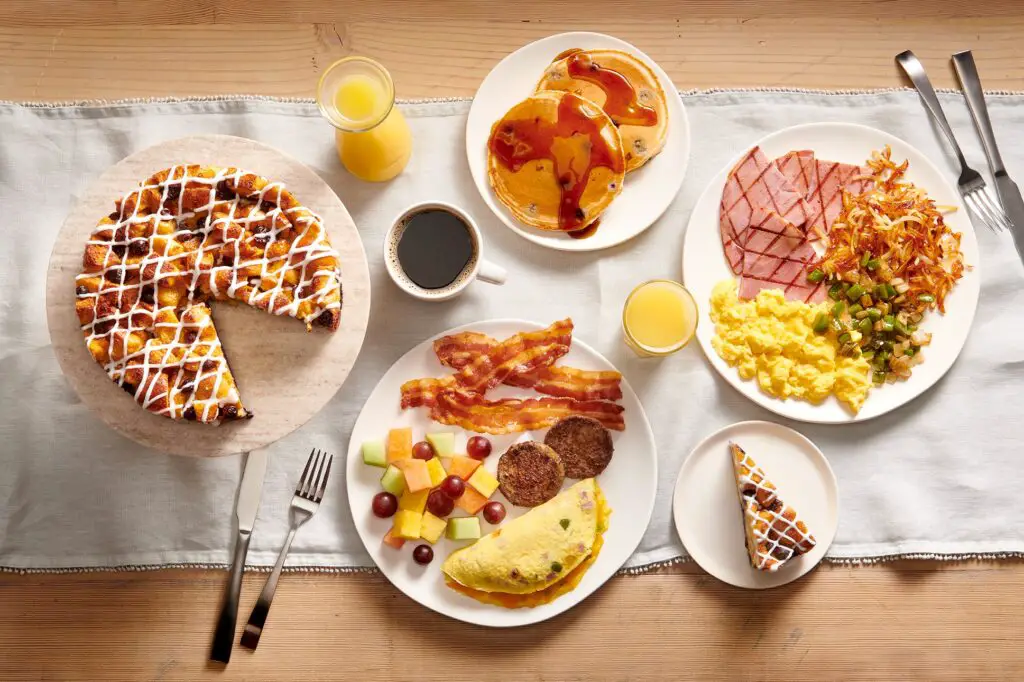 Golden Corral Breakfast Menu items